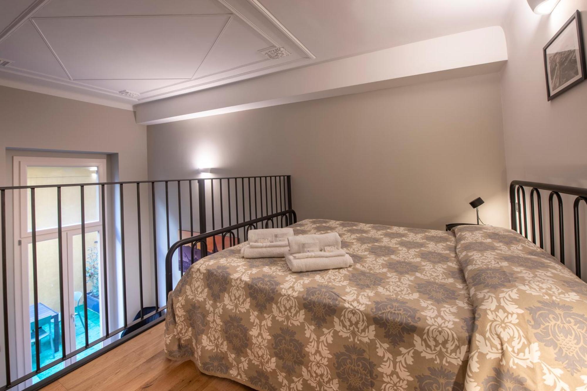 227 - Largo Zecca Luxury - Nel Cuore Del Centro Di Appartamento Genova
